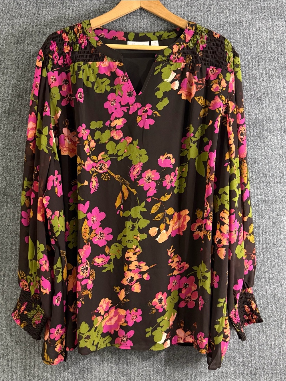 Belle Kim Gravel Womens 4X Floral Top Smocked V Neck Long Sheer Sleeve Office